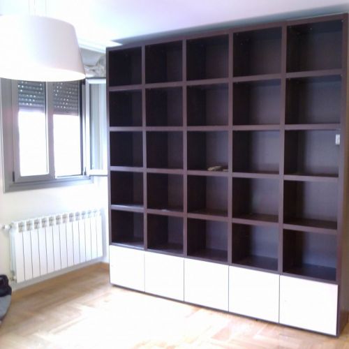 LIBRERÍA LAMINADO WENGE Y BLANCO